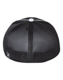 Fitted Pulse Sportmesh with R-Flex Cap